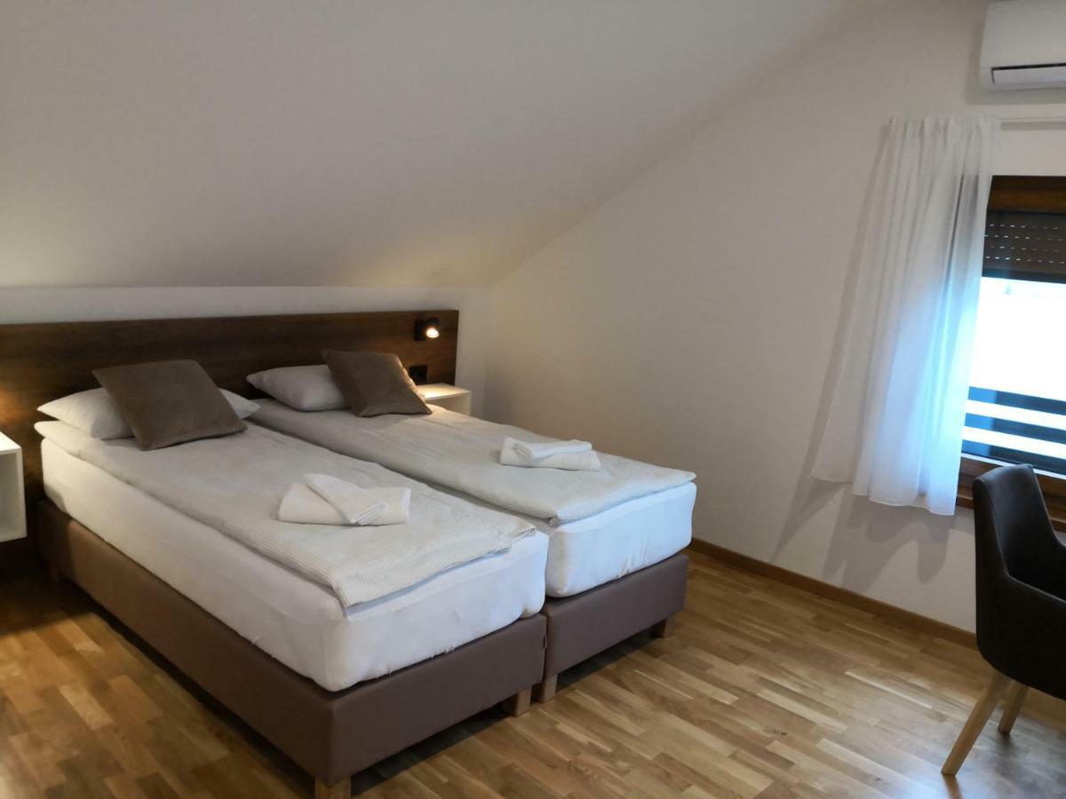Accommodation Plitvice Кореница Экстерьер фото