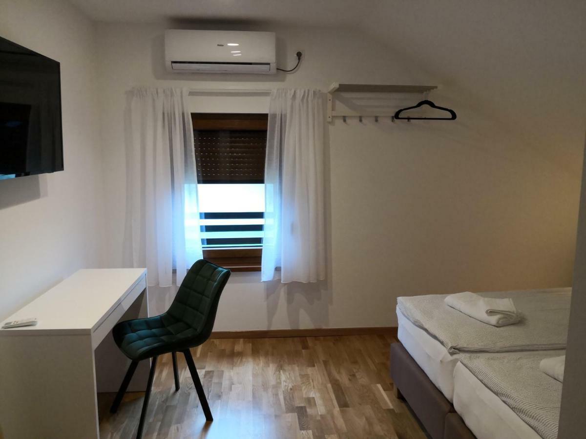 Accommodation Plitvice Кореница Экстерьер фото